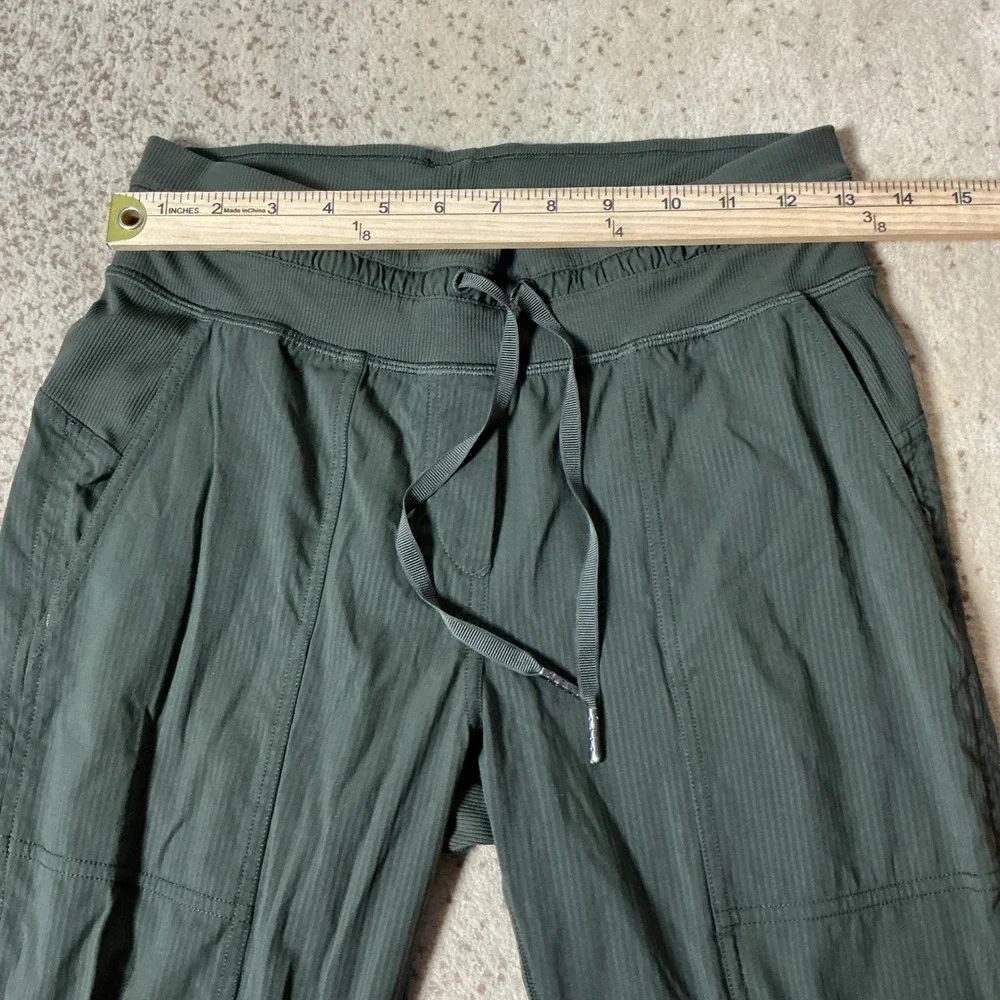 Lululemon Dance Studio‎ Crop 25 Granola Girl Jogger Pants W6AVQS Womens 4